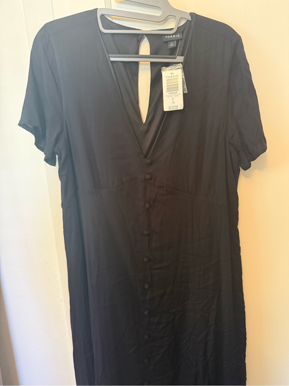 torrid Black V-Neck Button-Front Tunic